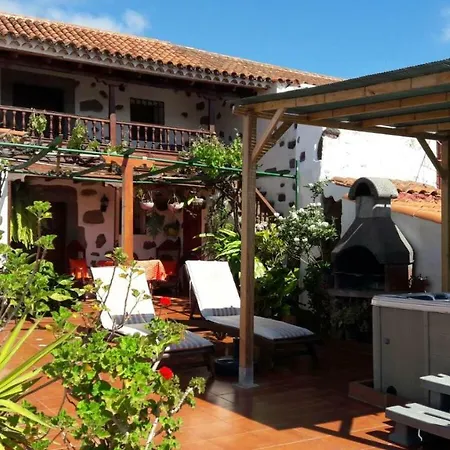 Holiday home Guiniguada